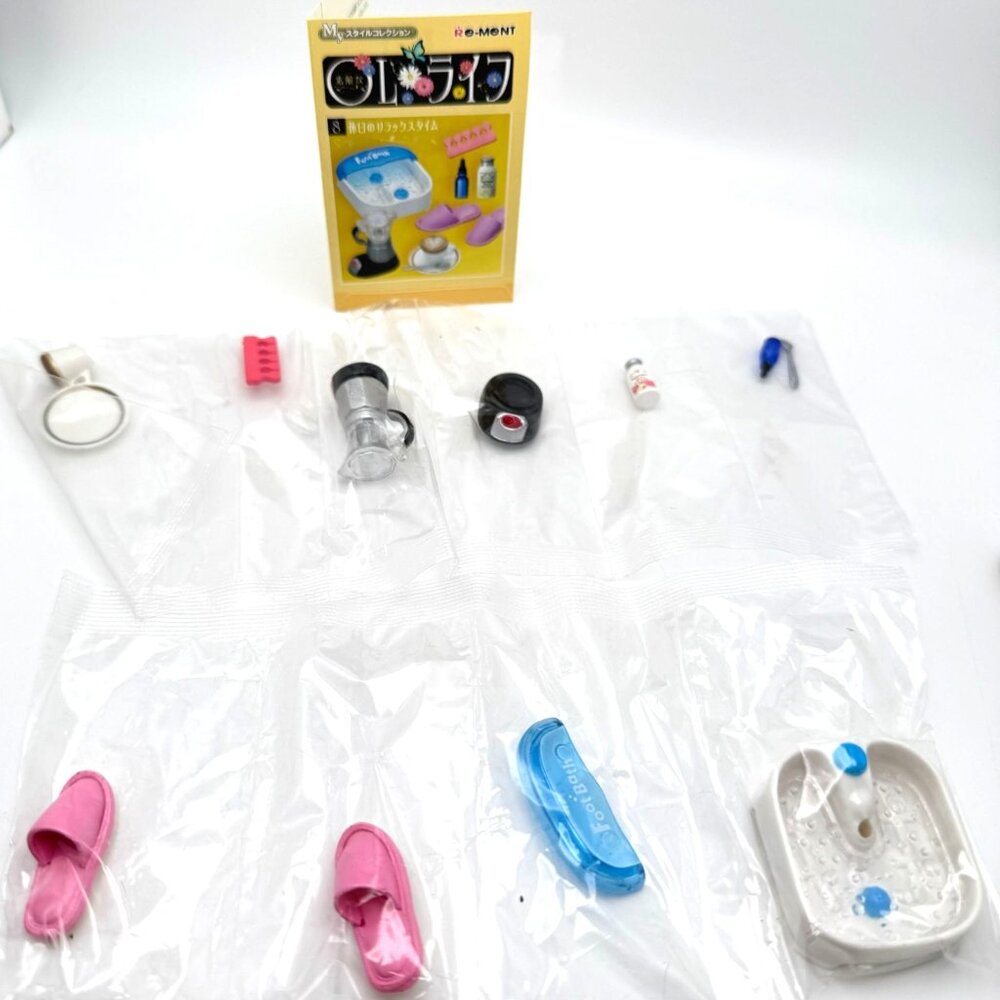 Re-Ment Girls In The City 8 Relaxation Accessories Miniature Collection 2005